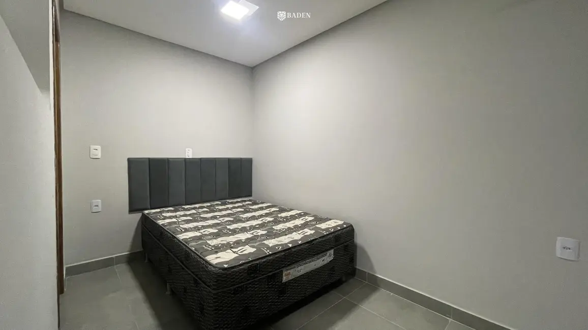 Foto 9 de Kitnet à venda, 20m2 em Municípios, Balneario Camboriu - SC