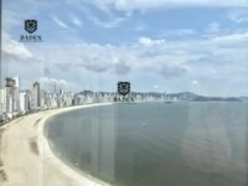 Apartamento com 4 quartos à venda, 237m2 em Balneario Camboriu - SC - imagem 2 Foto 2 de Apartamento com 4 quartos à venda, 237m2 em Balneario Camboriu - SC