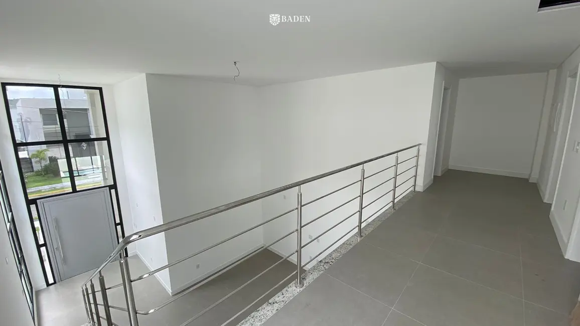 Foto 5 de Casa com 3 quartos à venda, 343m2 em Balneario Camboriu - SC