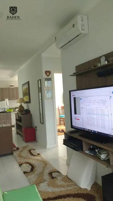 Foto 2 de Apartamento com 2 quartos à venda, 68m2 em Cedro, Camboriu - SC