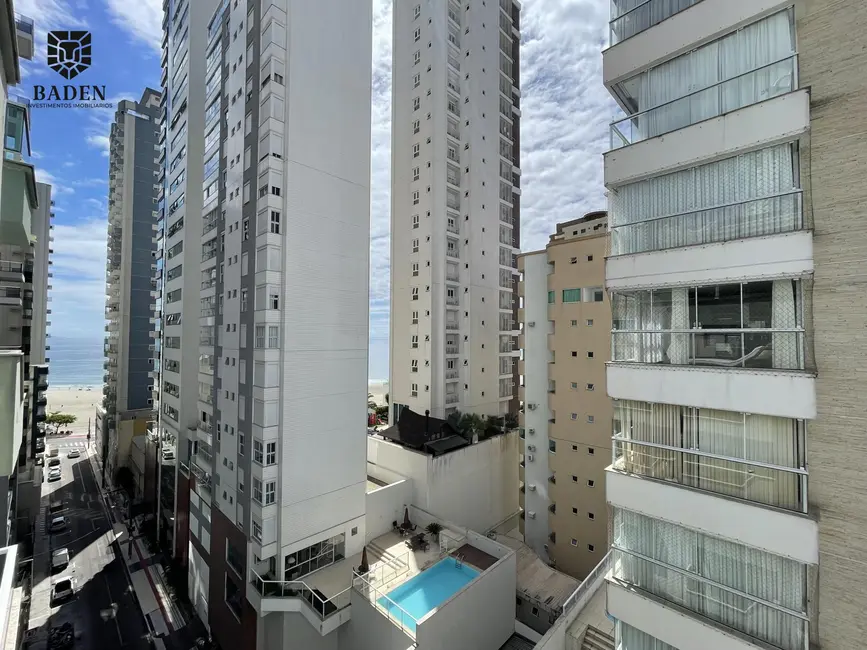 Apartamento com 4 quartos para alugar, 227m2 em Balneario Camboriu - SC - imagem 1 Foto 1 de Apartamento com 4 quartos para alugar, 227m2 em Balneario Camboriu - SC