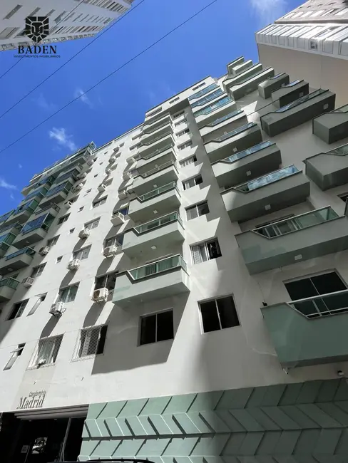 Apartamento com 4 quartos para alugar, 227m2 em Balneario Camboriu - SC - imagem 2 Foto 2 de Apartamento com 4 quartos para alugar, 227m2 em Balneario Camboriu - SC
