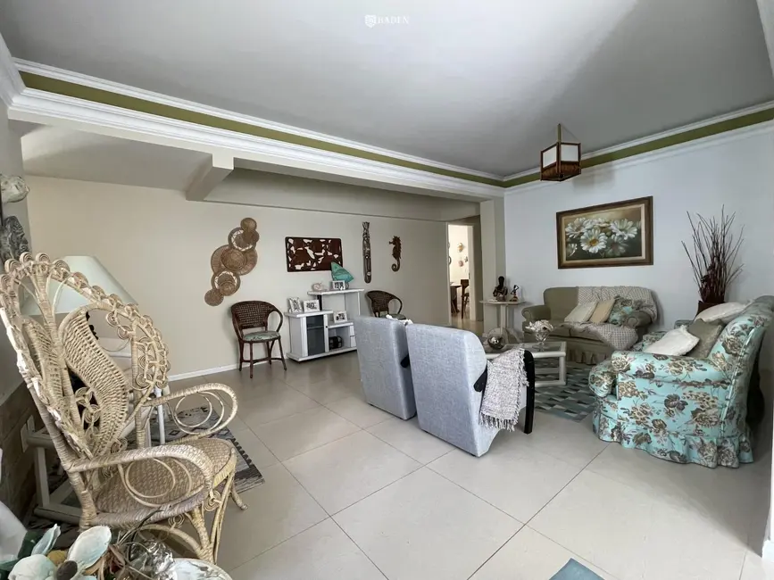 Foto 8 de Apartamento com 4 quartos à venda, 227m2 em Balneario Camboriu - SC