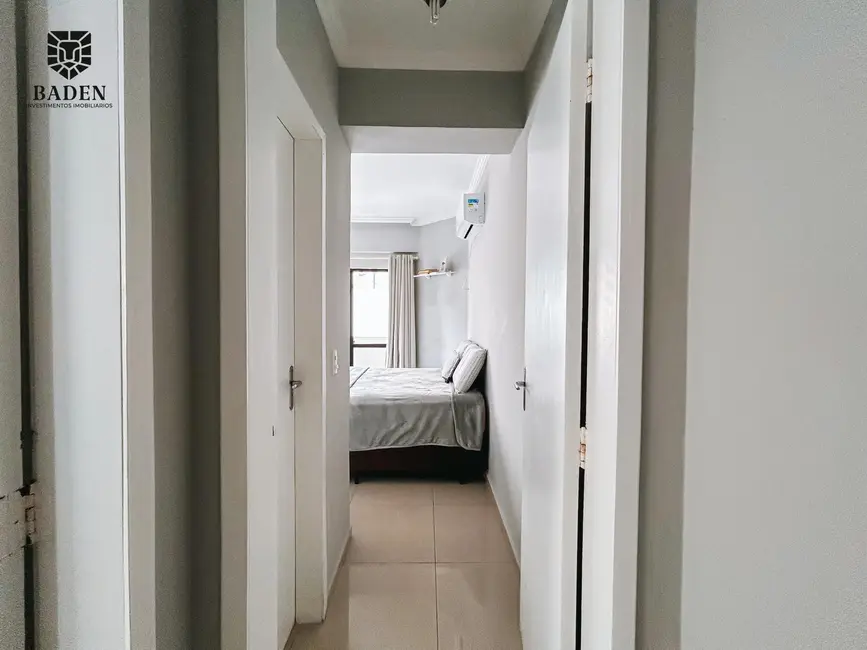 Apartamento com 3 quartos à venda, 195m2 em Centro, Balneario Camboriu - SC - imagem 8 Foto 8 de Apartamento com 3 quartos à venda, 195m2 em Centro, Balneario Camboriu - SC