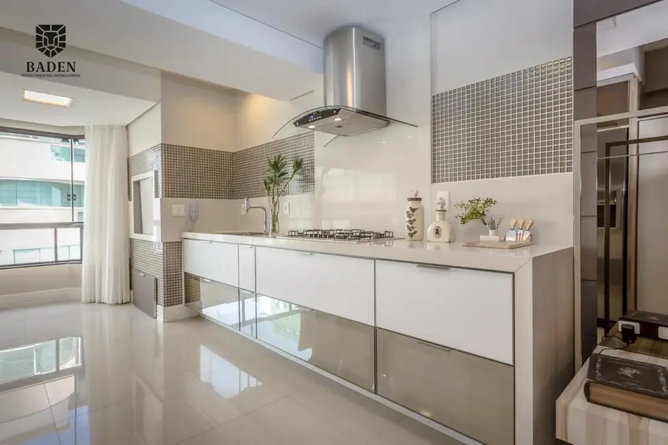 Foto 8 de Apartamento com 3 quartos à venda, 117m2 em Balneario Camboriu - SC