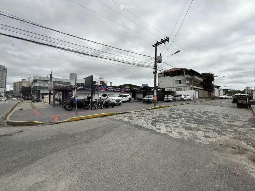 Foto 4 de Terreno / Lote à venda, 1700m2 em Camboriu - SC