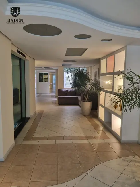 Foto 3 de Apartamento com 2 quartos à venda, 90m2 em Centro, Balneario Camboriu - SC