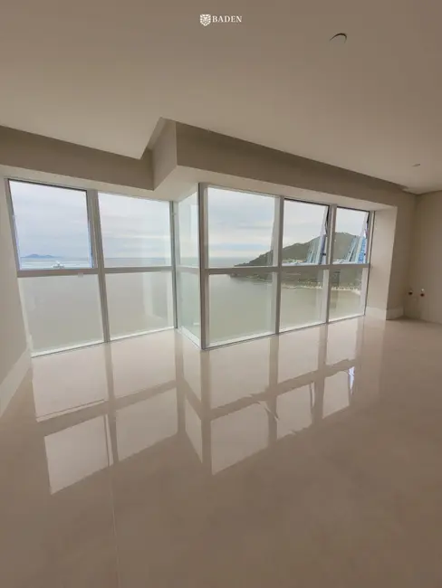 Foto 5 de Apartamento com 4 quartos à venda, 194m2 em Balneario Camboriu - SC