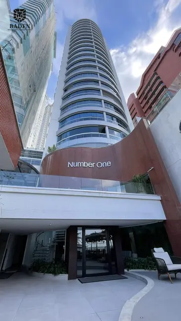 Foto 1 de Apartamento com 4 quartos à venda, 240m2 em Balneario Camboriu - SC