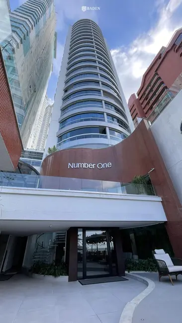 Apartamento com 4 quartos à venda, 240m2 em Balneario Camboriu - SC - imagem 1 Foto 1 de Apartamento com 4 quartos à venda, 240m2 em Balneario Camboriu - SC