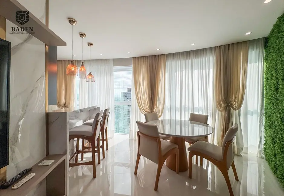 Foto 4 de Apartamento com 3 quartos à venda, 139m2 em Centro, Balneario Camboriu - SC