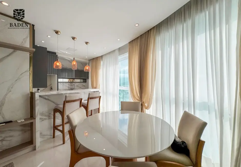 Foto 6 de Apartamento com 3 quartos à venda, 139m2 em Centro, Balneario Camboriu - SC