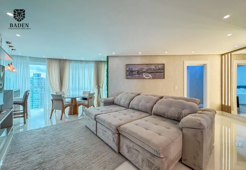 Foto 2 de Apartamento com 3 quartos à venda, 139m2 em Centro, Balneario Camboriu - SC