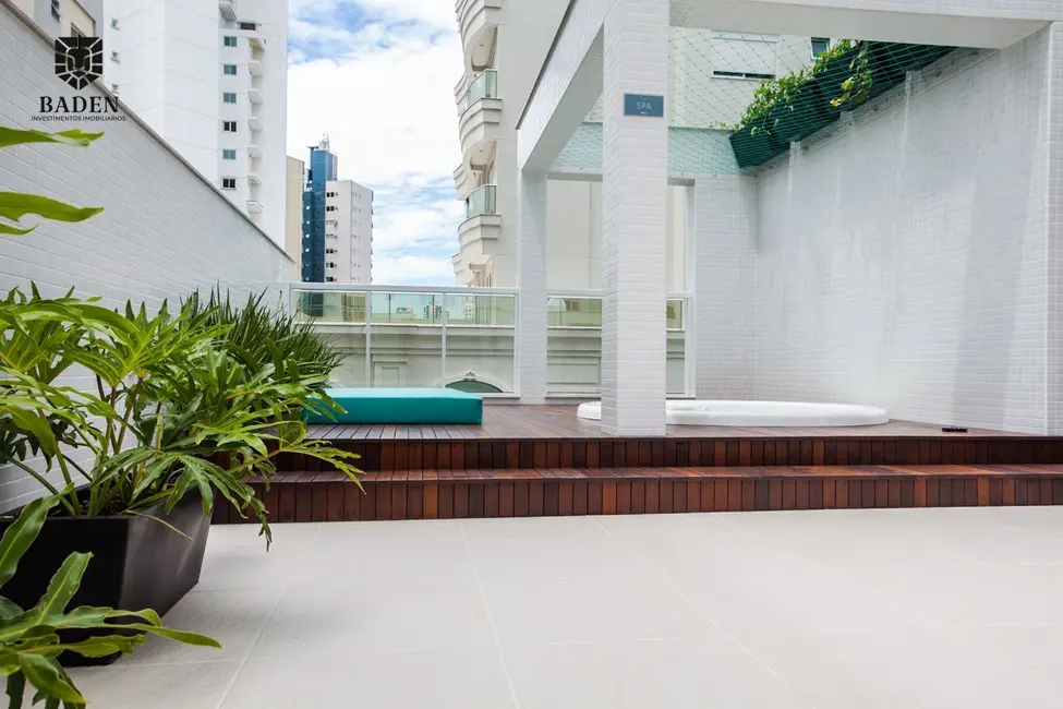 Foto 16 de Apartamento com 4 quartos à venda, 150m2 em Pioneiros, Balneario Camboriu - SC