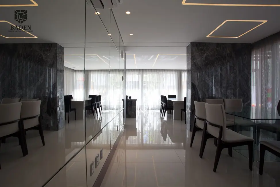 Foto 31 de Apartamento com 4 quartos à venda, 150m2 em Pioneiros, Balneario Camboriu - SC