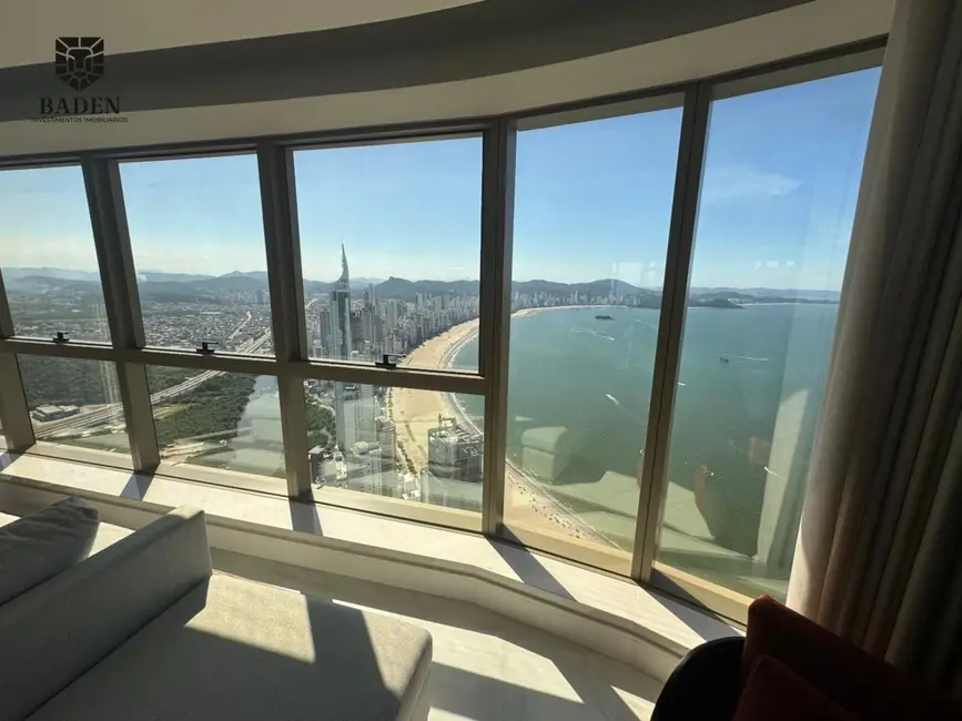 Foto 3 de Apartamento com 4 quartos à venda, 265m2 em Balneario Camboriu - SC