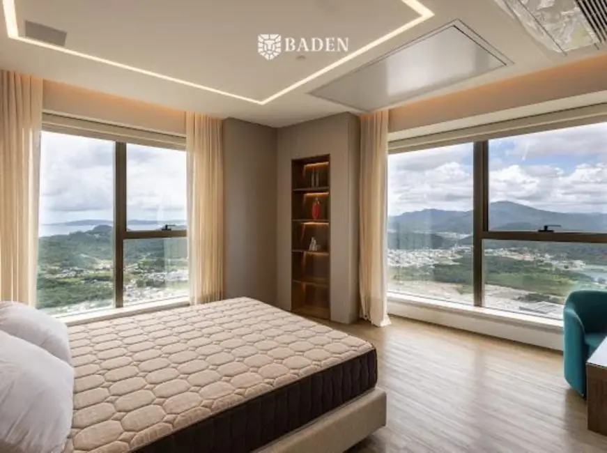 Foto 9 de Apartamento com 4 quartos à venda, 265m2 em Balneario Camboriu - SC