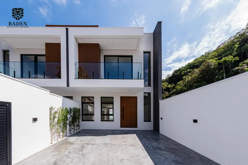 Casa com 3 quartos à venda, 136m2 em São Francisco de Assis, Camboriu - SC - imagem 7 Foto 7 de Casa com 3 quartos à venda, 136m2 em São Francisco de Assis, Camboriu - SC