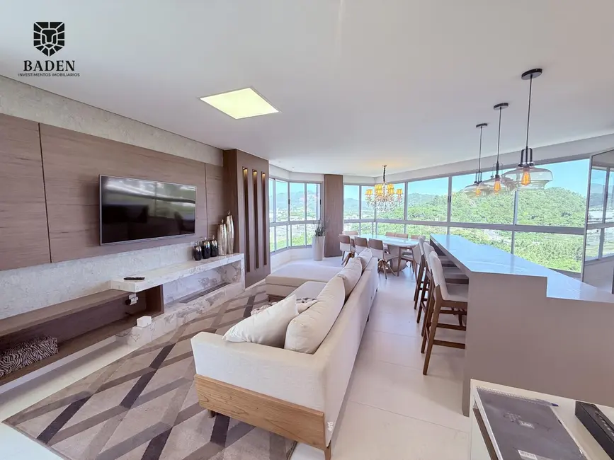 Apartamento com 4 quartos à venda, 155m2 em Balneario Camboriu - SC - imagem 6 Foto 6 de Apartamento com 4 quartos à venda, 155m2 em Balneario Camboriu - SC