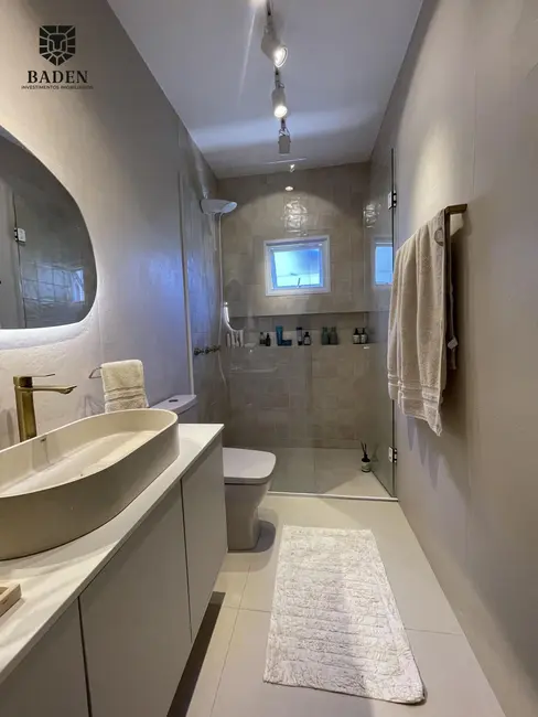 Foto 5 de Casa com 4 quartos à venda, 128m2 em Centro, Balneario Camboriu - SC