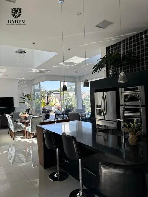 Foto 7 de Casa de Condomínio com 3 quartos à venda, 460m2 em Campo Comprido, Curitiba - PR