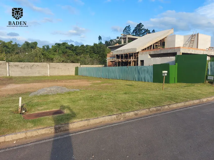 Foto 2 de Terreno / Lote à venda, 471m2 em Centro, Camboriu - SC