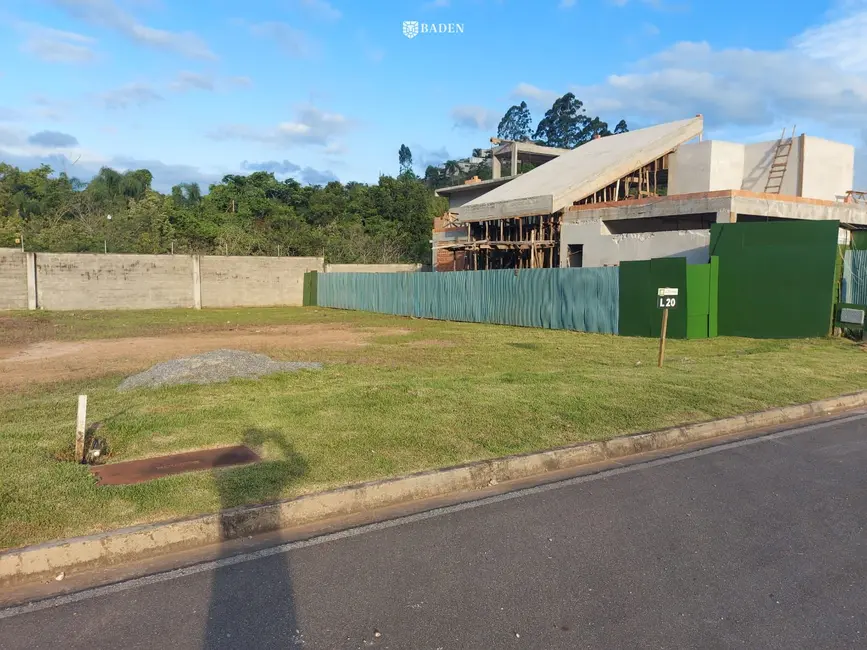 Foto 2 de Terreno / Lote à venda, 471m2 em Centro, Camboriu - SC