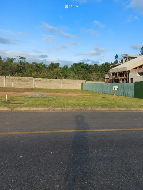 Foto 1 de Terreno / Lote à venda, 471m2 em Centro, Camboriu - SC