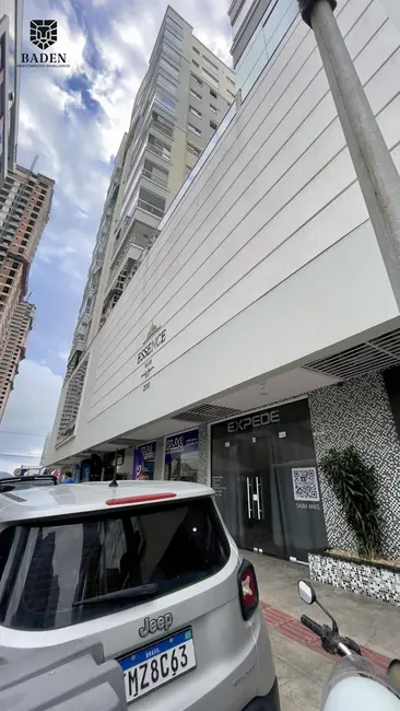 Foto 1 de Apartamento com 3 quartos à venda, 135m2 em Meia Praia, Itapema - SC