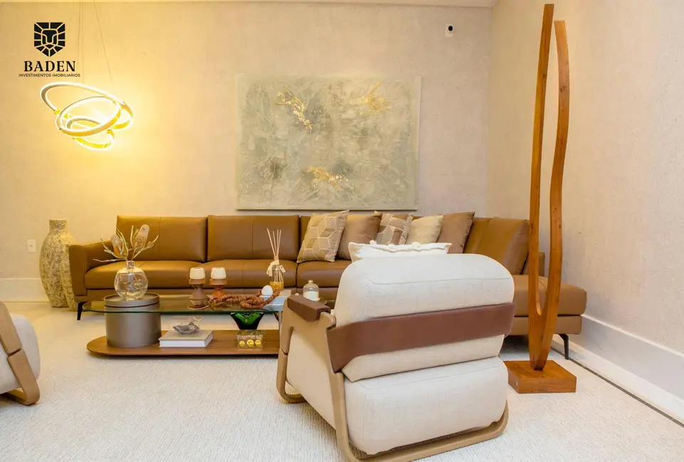 Apartamento com 3 quartos à venda, 136m2 em Centro, Balneario Camboriu - SC - imagem 8 Foto 8 de Apartamento com 3 quartos à venda, 136m2 em Centro, Balneario Camboriu - SC