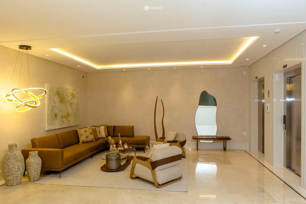 Foto 6 de Apartamento com 3 quartos à venda, 136m2 em Centro, Balneario Camboriu - SC