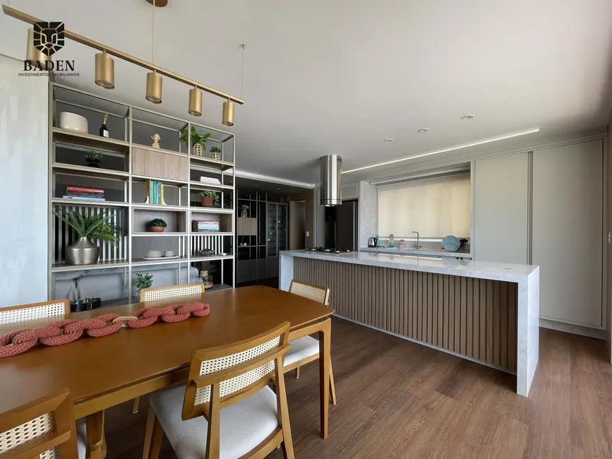 Apartamento com 4 quartos à venda, 185m2 em Balneario Camboriu - SC - imagem 3 Foto 3 de Apartamento com 4 quartos à venda, 185m2 em Balneario Camboriu - SC