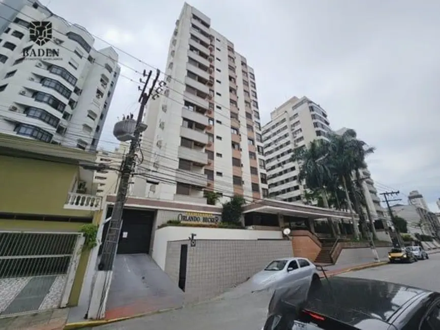 Foto 1 de Apartamento com 4 quartos à venda, 326m2 em Centro, Florianopolis - SC