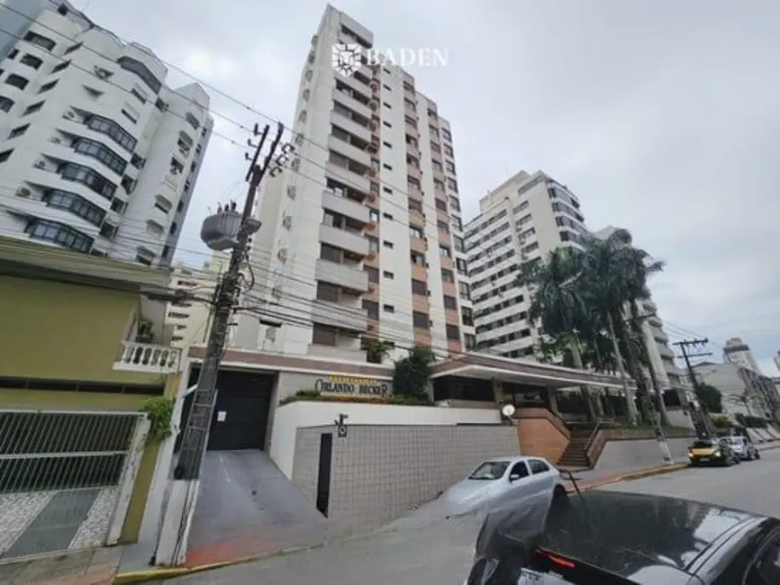 Foto 1 de Apartamento com 4 quartos à venda, 326m2 em Centro, Florianopolis - SC