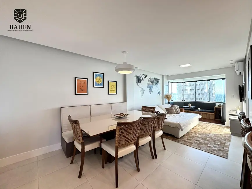 Apartamento com 3 quartos para alugar, 108m2 em Balneario Camboriu - SC - imagem 2 Foto 2 de Apartamento com 3 quartos para alugar, 108m2 em Balneario Camboriu - SC
