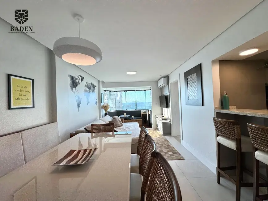 Apartamento com 3 quartos para alugar, 108m2 em Balneario Camboriu - SC - imagem 3 Foto 3 de Apartamento com 3 quartos para alugar, 108m2 em Balneario Camboriu - SC