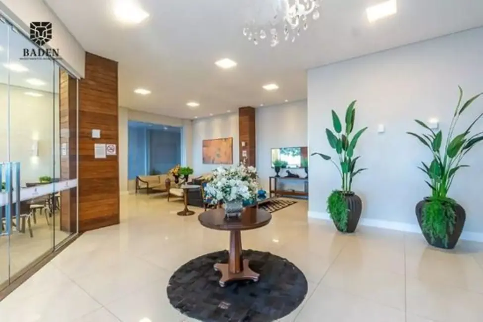 Apartamento com 3 quartos à venda, 192m2 em Balneario Camboriu - SC - imagem 4 Foto 4 de Apartamento com 3 quartos à venda, 192m2 em Balneario Camboriu - SC