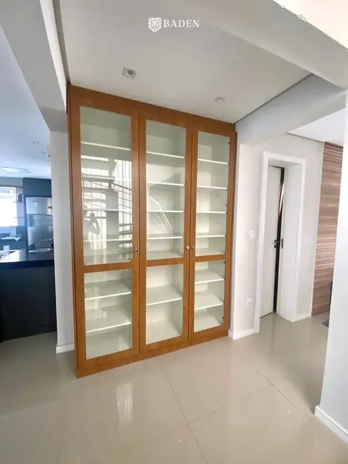Foto 5 de Casa com 4 quartos à venda, 310m2 em Balneario Camboriu - SC
