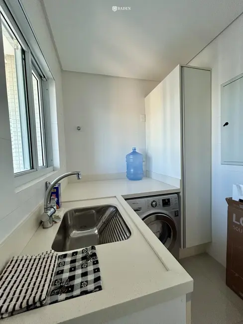 Foto 8 de Apartamento com 4 quartos para alugar, 144m2 em Centro, Balneario Camboriu - SC