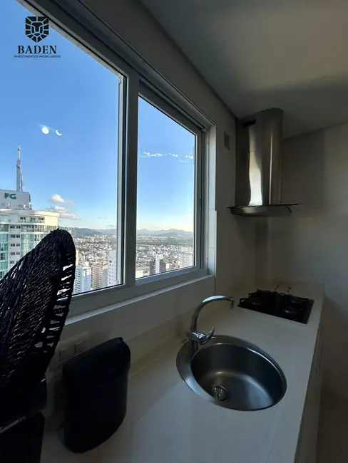 Apartamento com 4 quartos à venda, 144m2 em Centro, Balneario Camboriu - SC - imagem 7 Foto 7 de Apartamento com 4 quartos à venda, 144m2 em Centro, Balneario Camboriu - SC