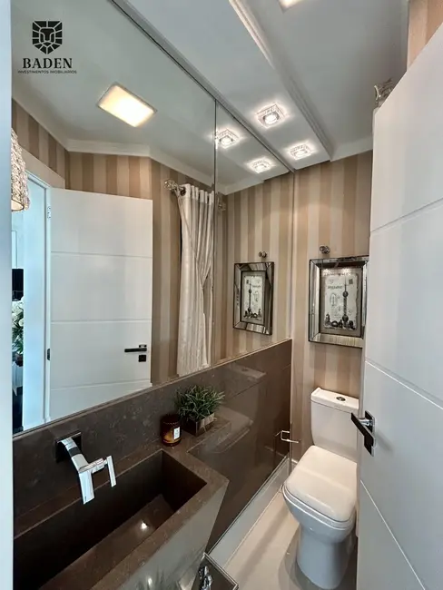 Foto 1 de Apartamento com 3 quartos à venda, 131m2 em Centro, Balneario Camboriu - SC