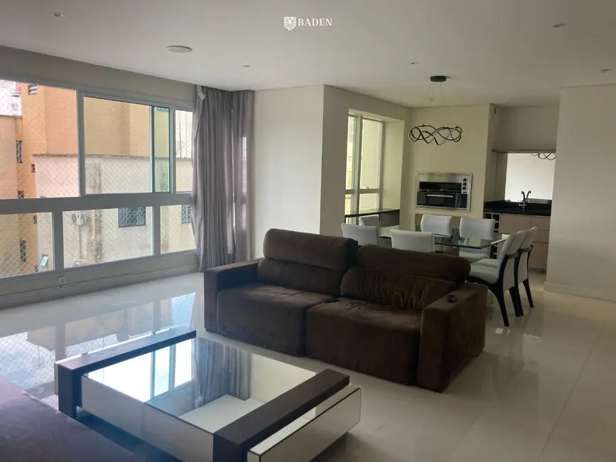 Foto 3 de Apartamento com 4 quartos à venda, 142m2 em Centro, Balneario Camboriu - SC