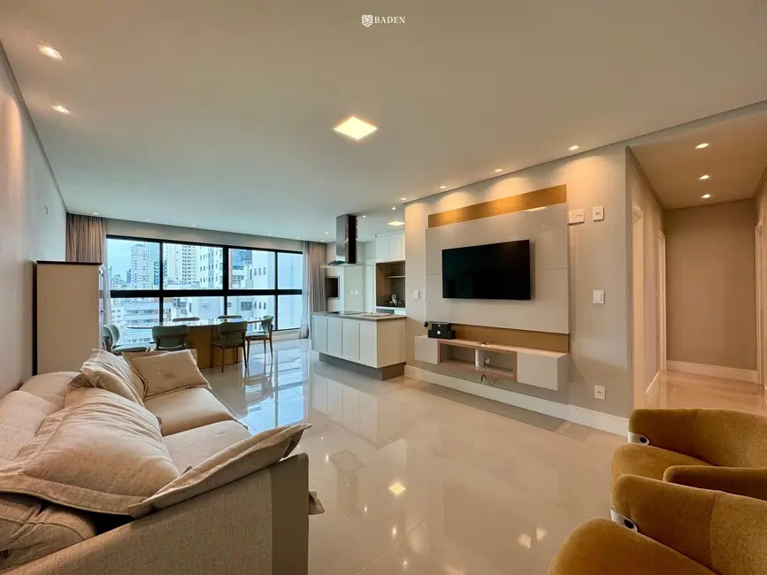 Foto 1 de Apartamento com 3 quartos à venda, 116m2 em Centro, Balneario Camboriu - SC