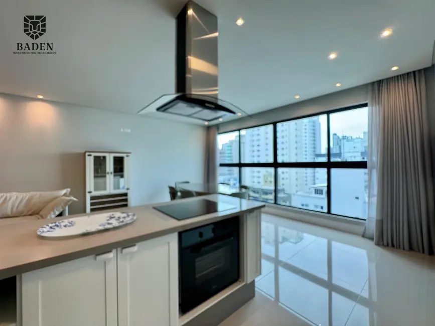 Apartamento com 3 quartos à venda, 116m2 em Centro, Balneario Camboriu - SC - imagem 9 Foto 9 de Apartamento com 3 quartos à venda, 116m2 em Centro, Balneario Camboriu - SC