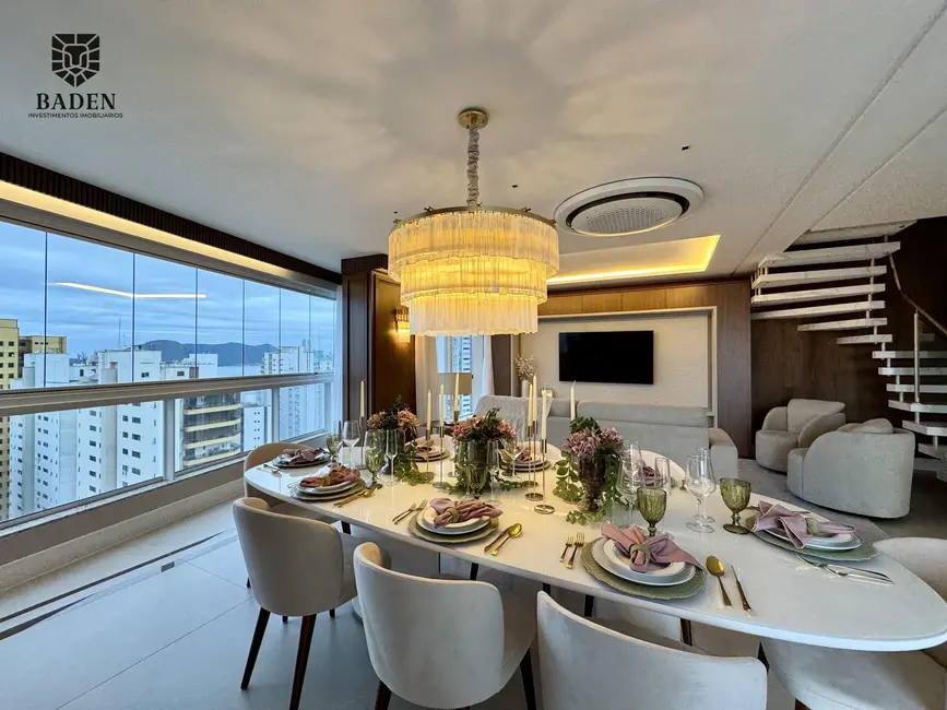 Foto 1 de Cobertura com 4 quartos à venda, 327m2 em Centro, Balneario Camboriu - SC