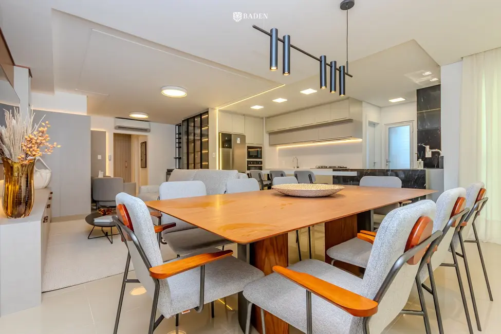 Foto 1 de Apartamento com 3 quartos à venda, 129m2 em Centro, Balneario Camboriu - SC