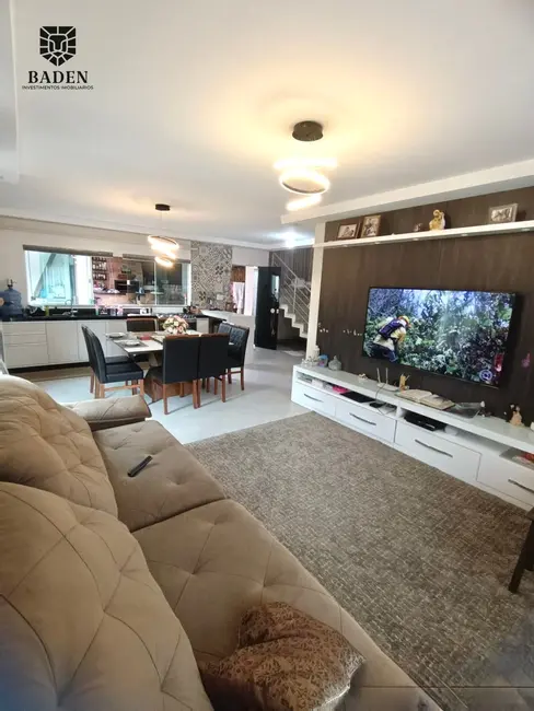 Foto 7 de Casa com 3 quartos à venda, 180m2 em São Francisco de Assis, Camboriu - SC