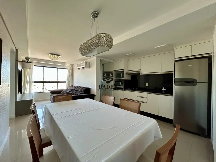 Foto 1 de Apartamento com 2 quartos para alugar, 62m2 em Centro, Balneario Camboriu - SC
