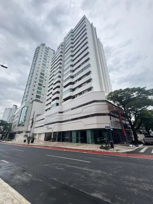 Foto 1 de Apartamento com 3 quartos à venda, 130m2 em Balneario Camboriu - SC