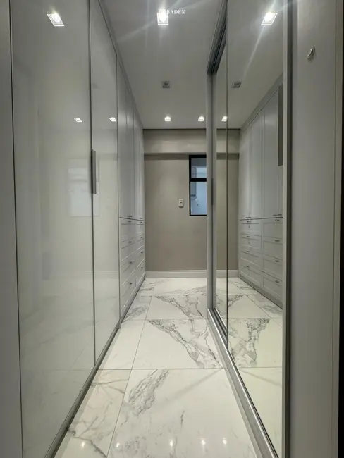Foto 8 de Apartamento com 3 quartos à venda, 130m2 em Balneario Camboriu - SC